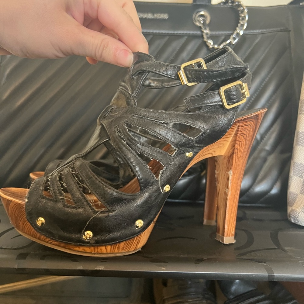Qupid black heels